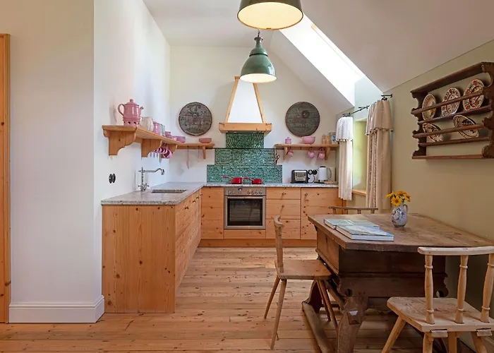 Retreat - Your Austrian *